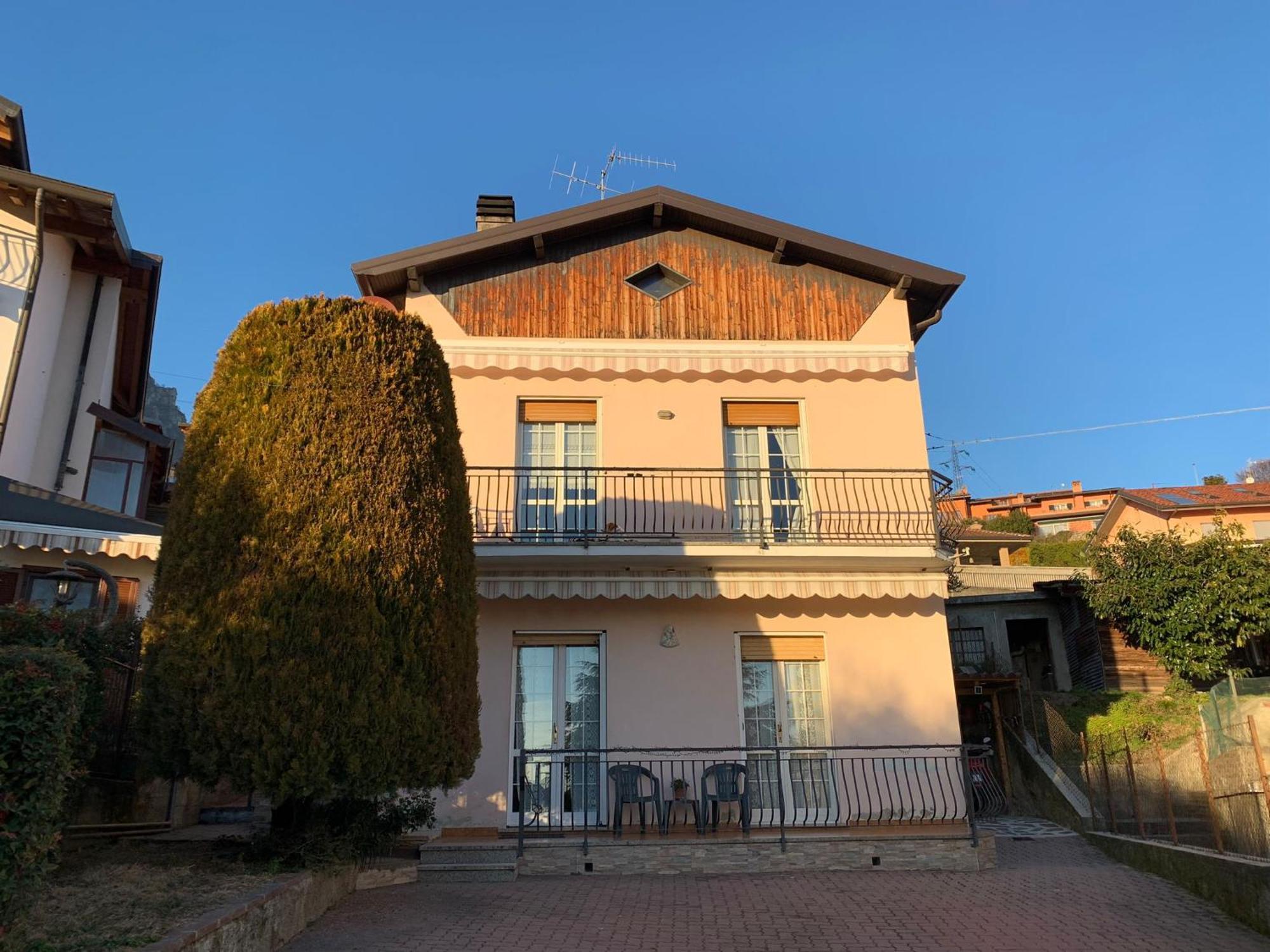 Casa Castel Διαμέρισμα Civate Εξωτερικό φωτογραφία